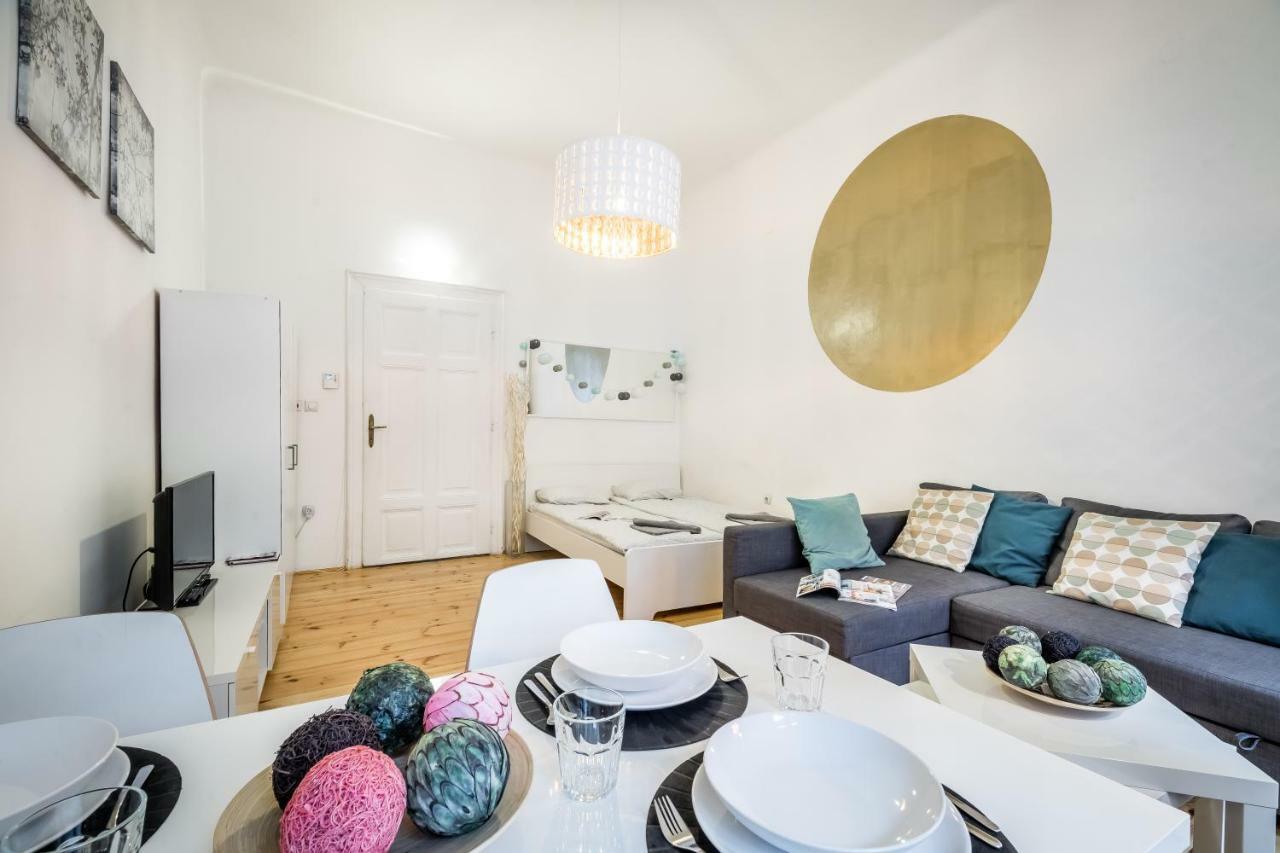 Bpr Bright Sapphire Apartment Budapest Ngoại thất bức ảnh