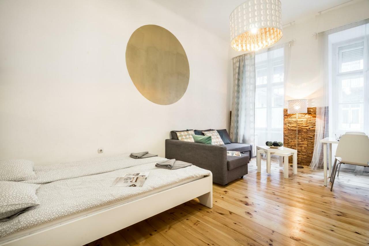 Bpr Bright Sapphire Apartment Budapest Ngoại thất bức ảnh