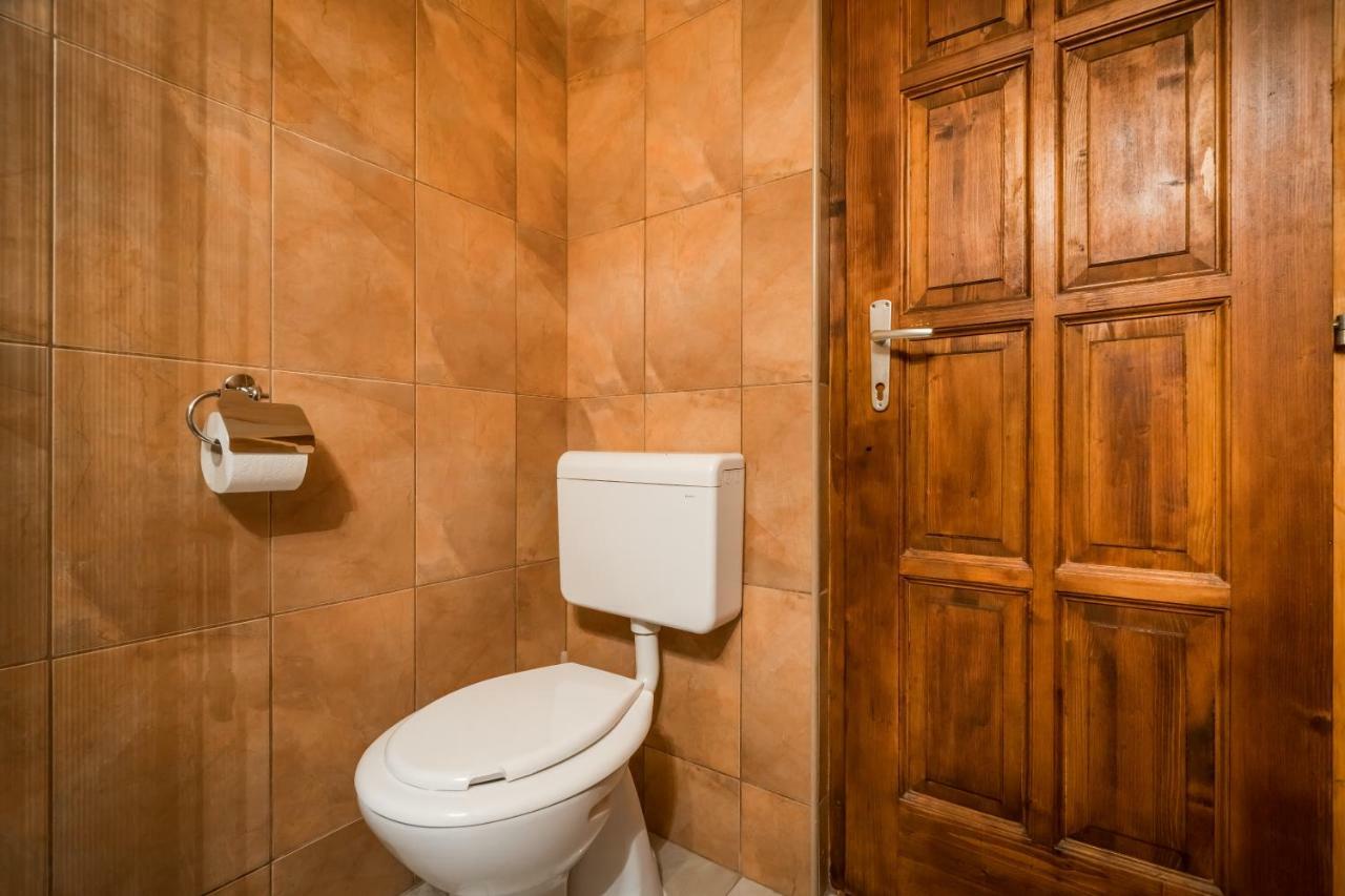 Bpr Bright Sapphire Apartment Budapest Ngoại thất bức ảnh