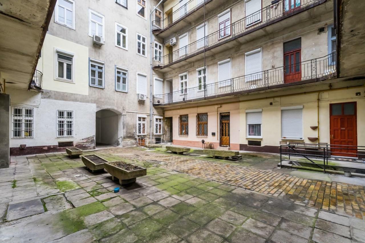 Bpr Bright Sapphire Apartment Budapest Ngoại thất bức ảnh